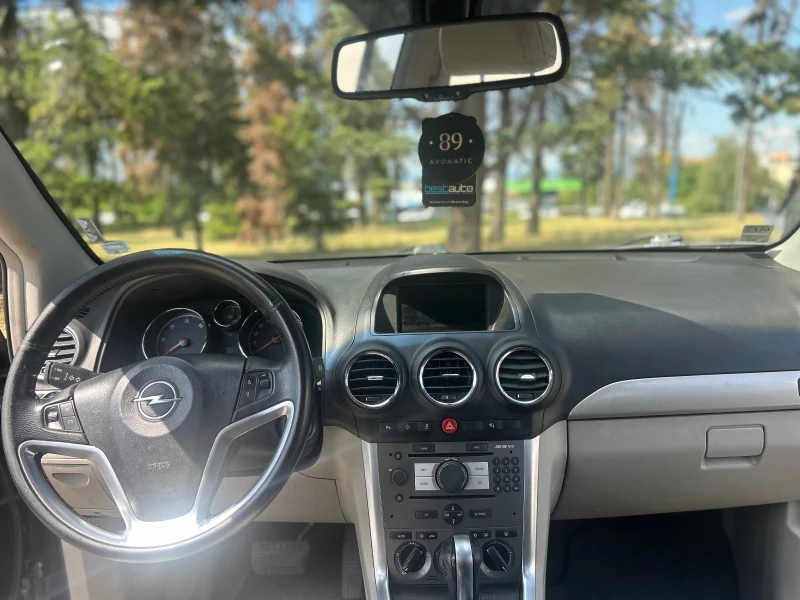 Opel Antara Face 2.2 CDTI 4X4 184 кс, снимка 15 - Автомобили и джипове - 52273323