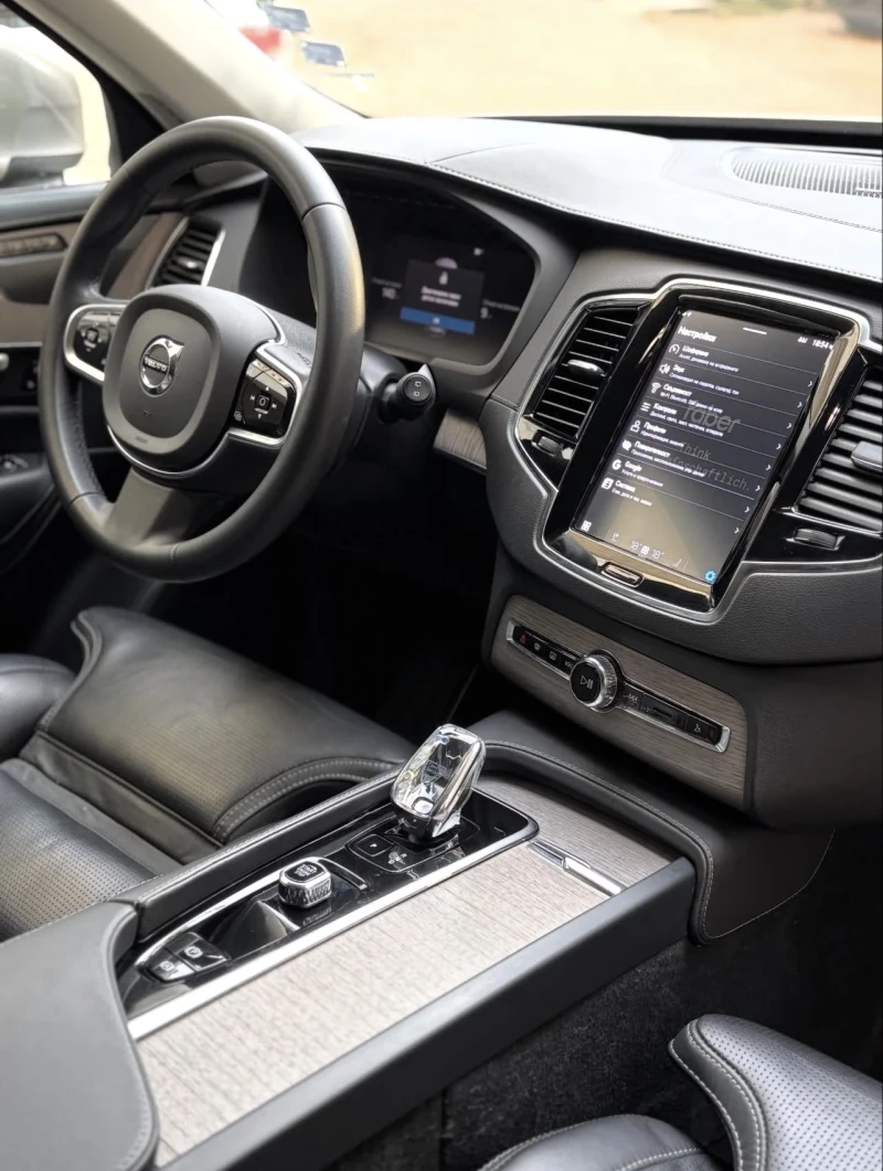 Volvo Xc90  T8/PLUS-BRIGHT/455HP/AWD/7S./LED/NAVI/, снимка 2 - Автомобили и джипове - 52467389