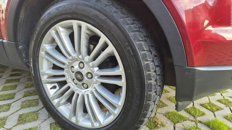 Land Rover Range Rover Evoque, снимка 11 - Автомобили и джипове - 52642052