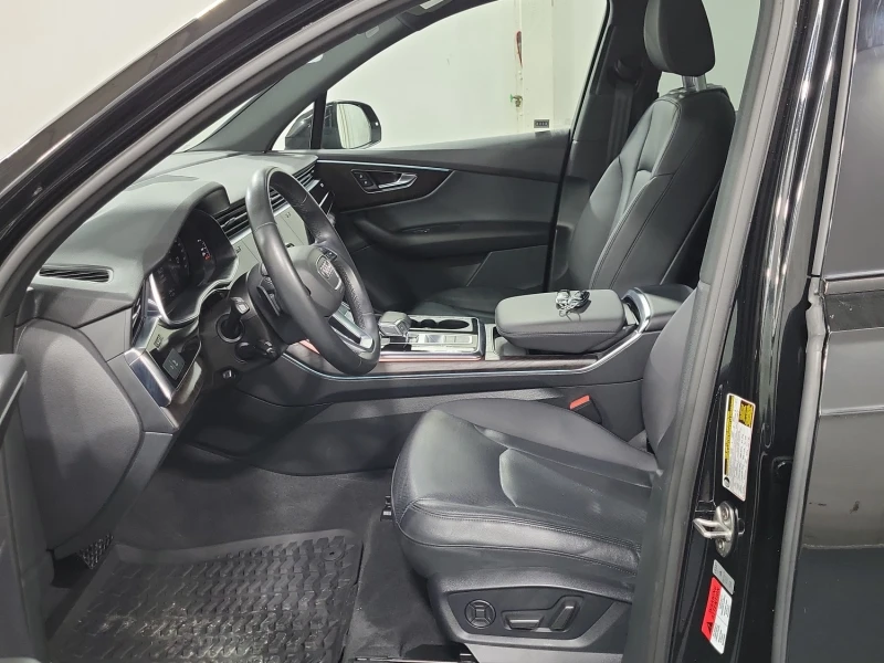 Audi Q7 * PROGRESSIV * CARFAX * БЕЗ ПЪРВОНАЧАЛНА ВНОСКА, снимка 8 - Автомобили и джипове - 52804171