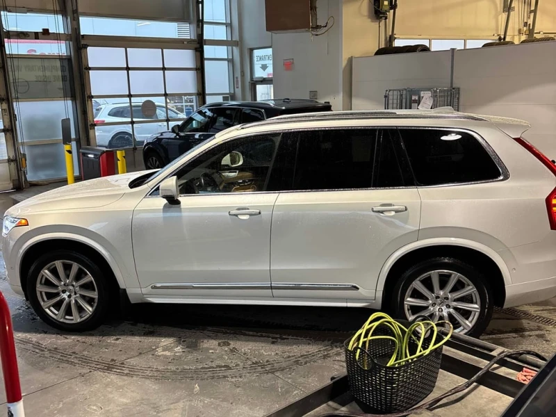 Volvo Xc90 * T6 Inscription * CARFAX * БЕЗ ПЪРВОНАЧАЛНА ВНОСК, снимка 2 - Автомобили и джипове - 53032784