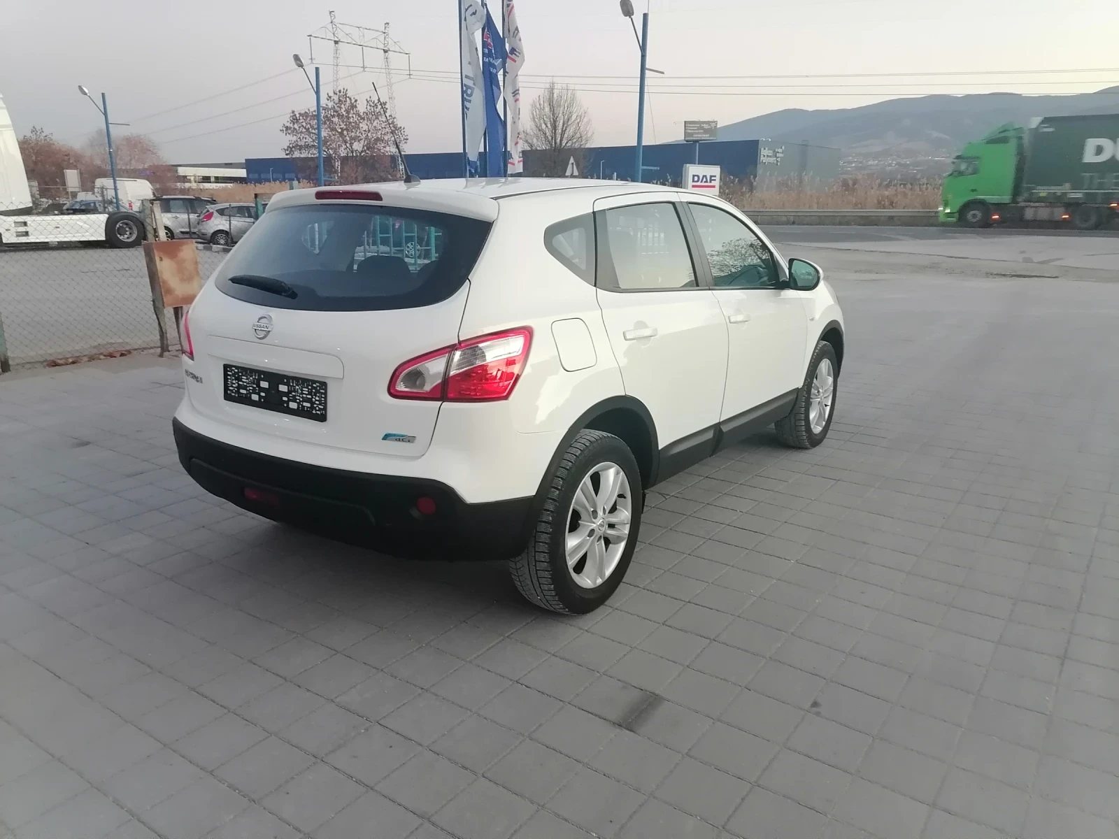 Nissan Qashqai  - изображение 6