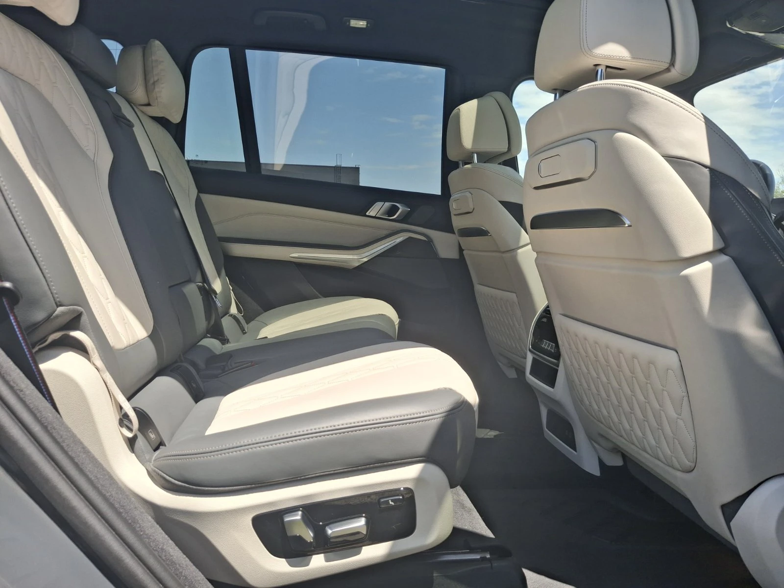 BMW X7 40d 6+ 1 - изображение 9