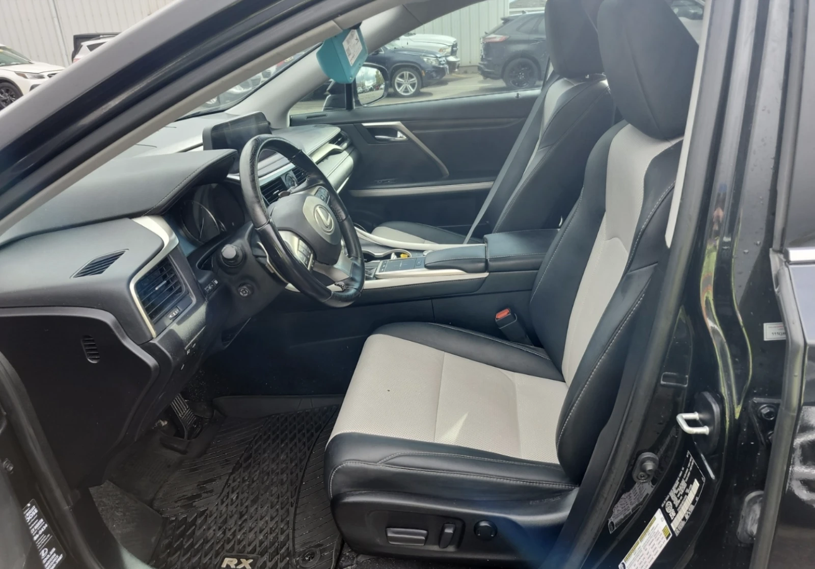 Lexus RX 350  - изображение 5