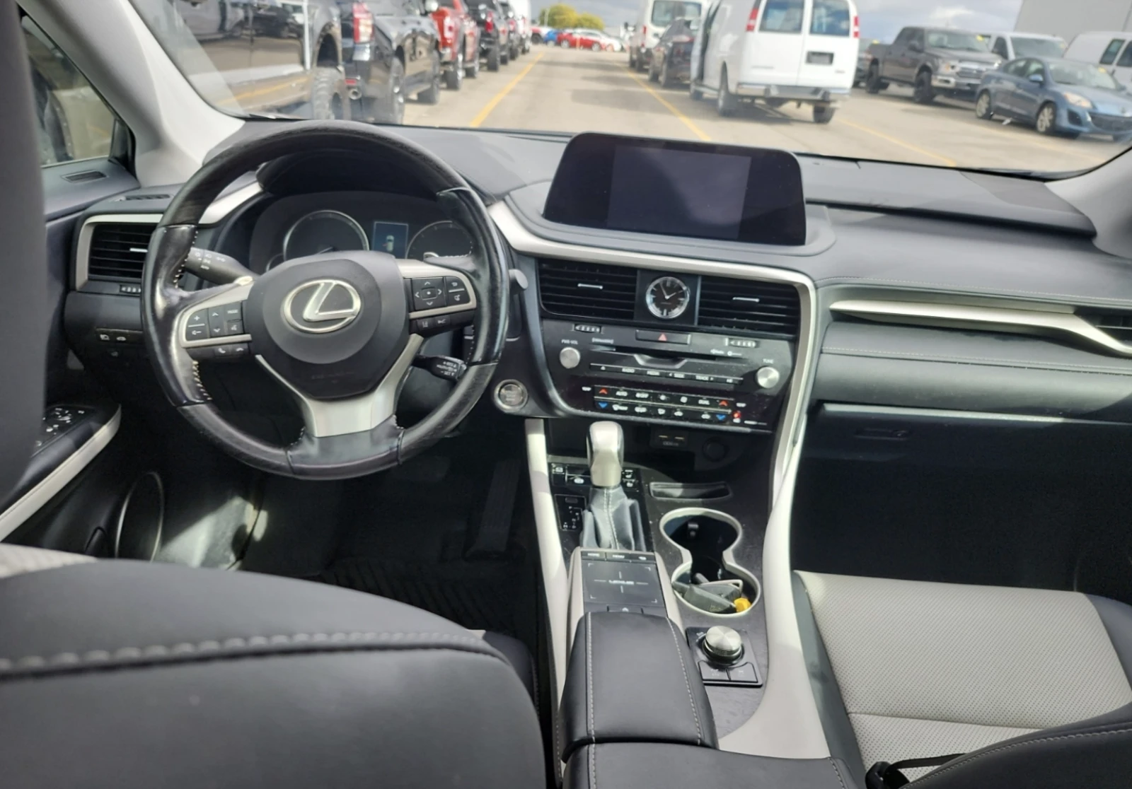 Lexus RX 350  - изображение 9