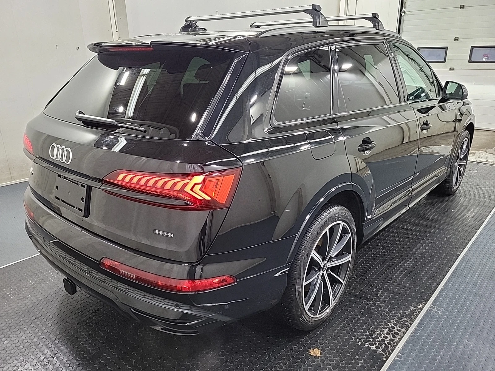 Audi Q7 * PROGRESSIV * CARFAX * ��� ������������ ������ | Mobile.bg � ����������� 4