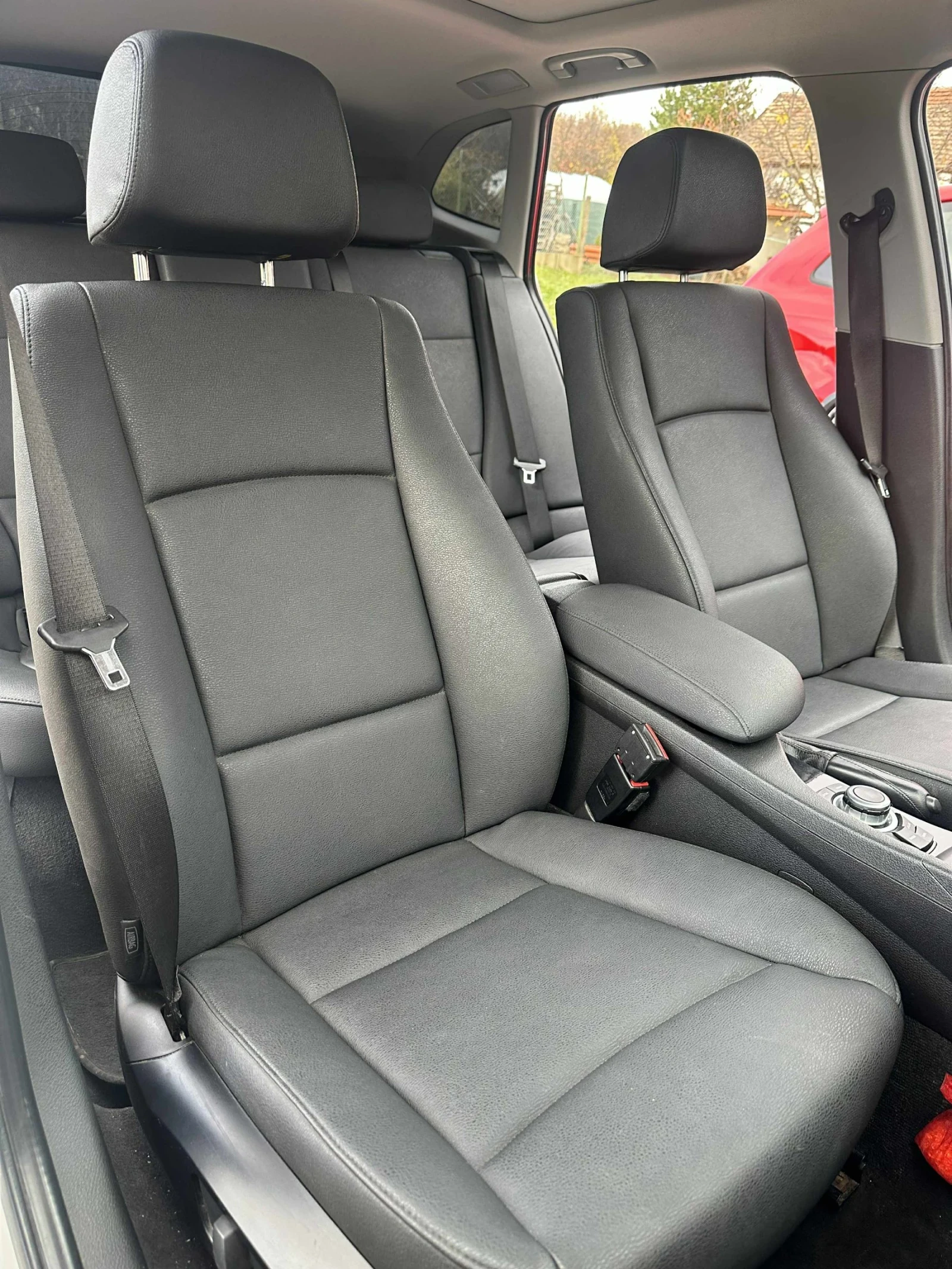 BMW X1 2.8 i Xdrive - изображение 8