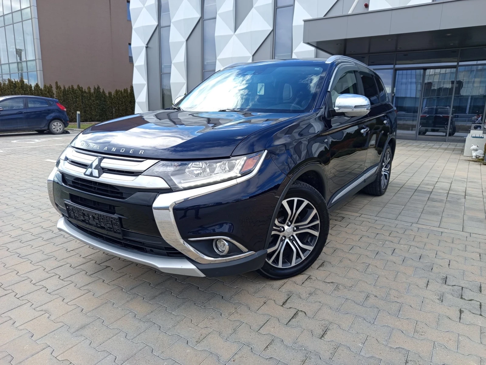Mitsubishi Outlander GT 3.0V6 224kcS-AWC 4x4 .FULL 7�����. | Mobile.bg � ����������� 1