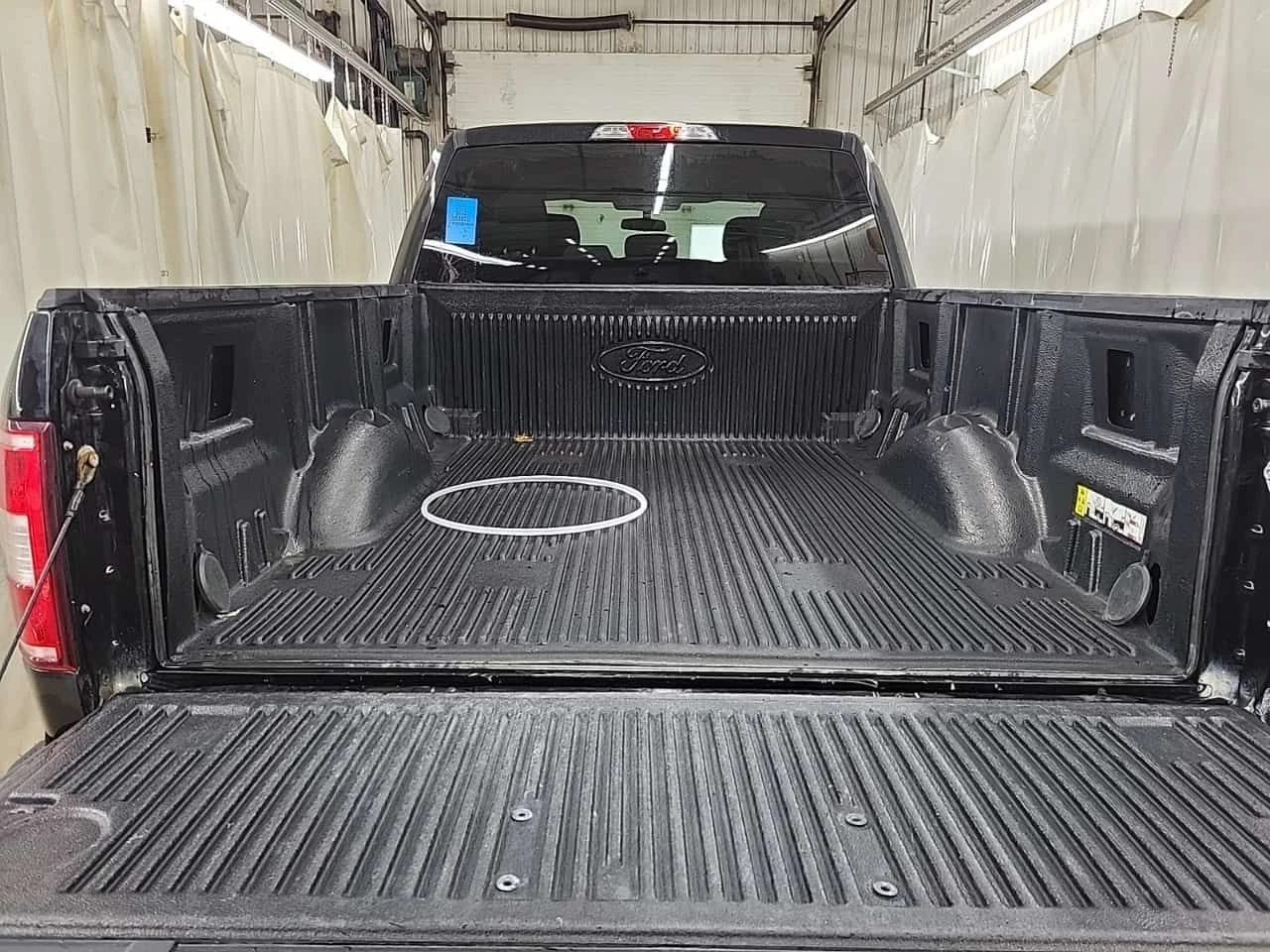 Ford F150 XLT CREW 5.0L| CARFAX| , снимка 13 - Автомобили и джипове - 53948901