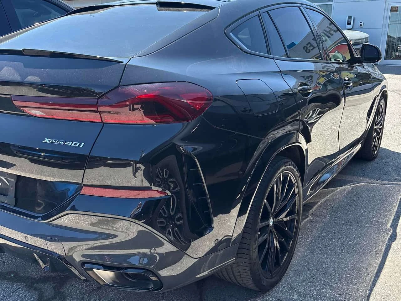 BMW X6 * xDrive40i * DIS * ЛАЗЕРИ * ОБДУХВАНЕ * 2 КЛЮЧА *, снимка 3 - Автомобили и джипове - 54743826