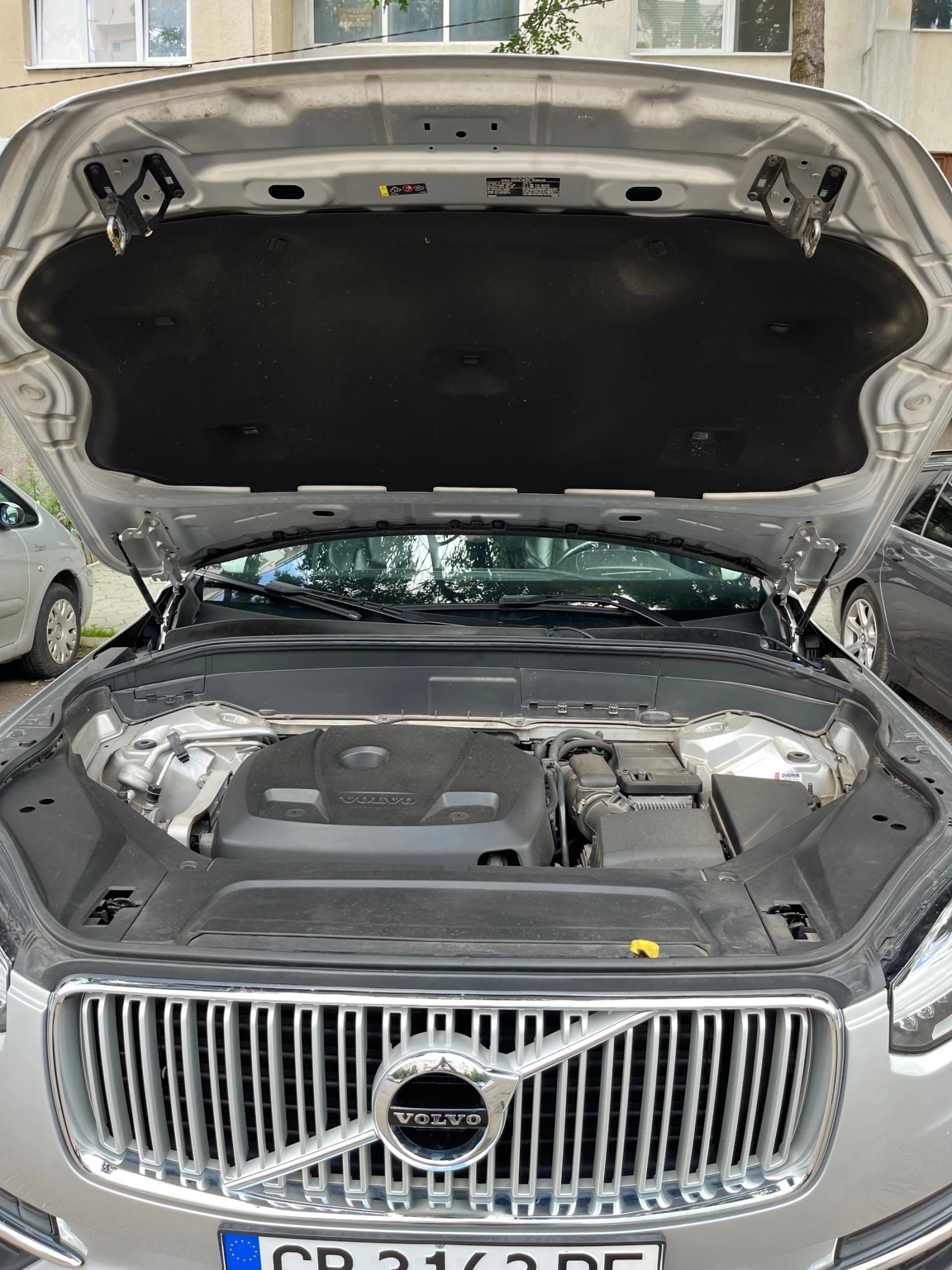 Volvo Xc90, снимка 16 - Автомобили и джипове - 54891830
