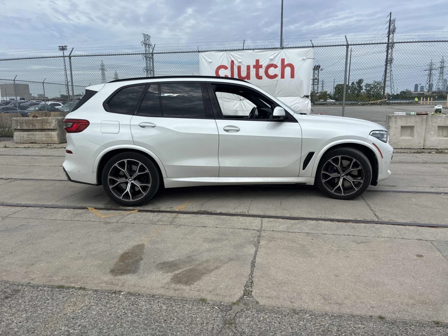 BMW X5 M-pkg| Distronic| H/K| Soft-Close| HUD| Massage, снимка 3 - Автомобили и джипове - 55103252