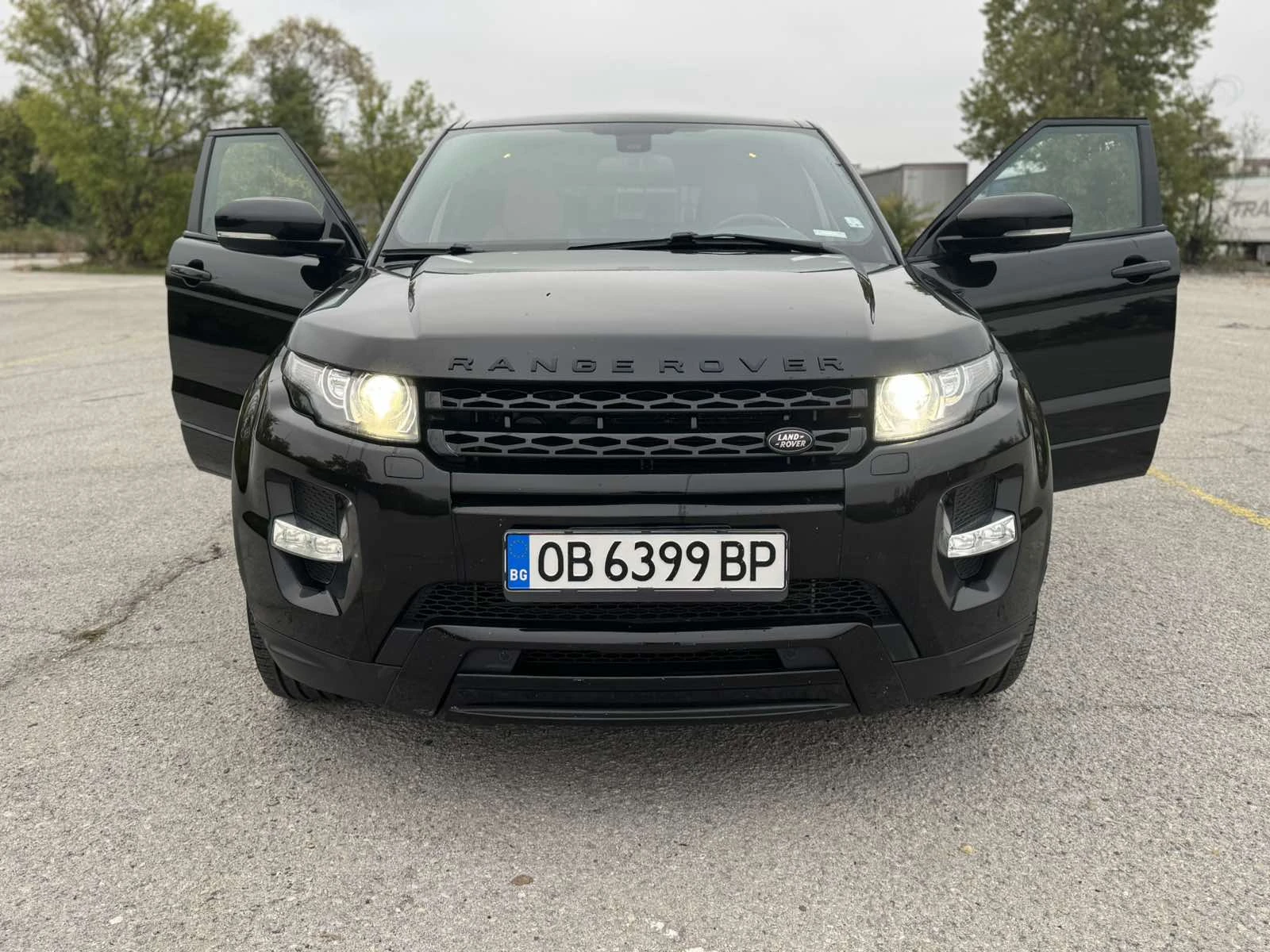 Land Rover Range Rover Evoque R-DYNAMIC NAVI PANO , снимка 3 - Автомобили и джипове - 55226057