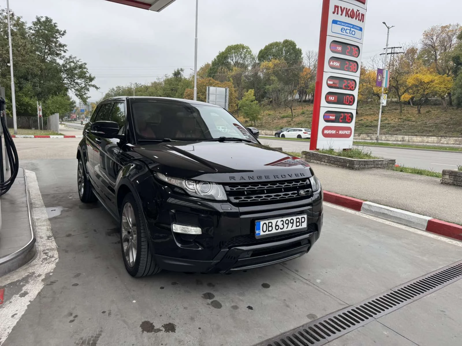 Land Rover Range Rover Evoque R-DYNAMIC NAVI PANO , снимка 17 - Автомобили и джипове - 55226057