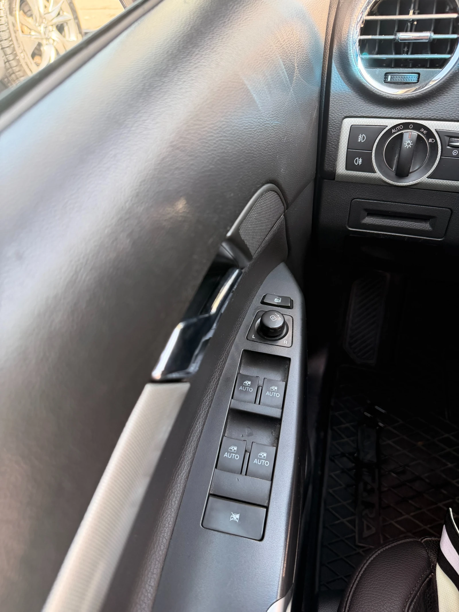 Opel Antara 2.2 CDTI 4х4 184к.с. Автоматик 2014г., снимка 13 - Автомобили и джипове - 55920884