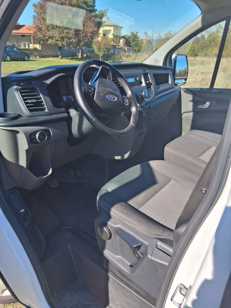 Ford Transit Custom, снимка 7 - Бусове и автобуси - 52226975