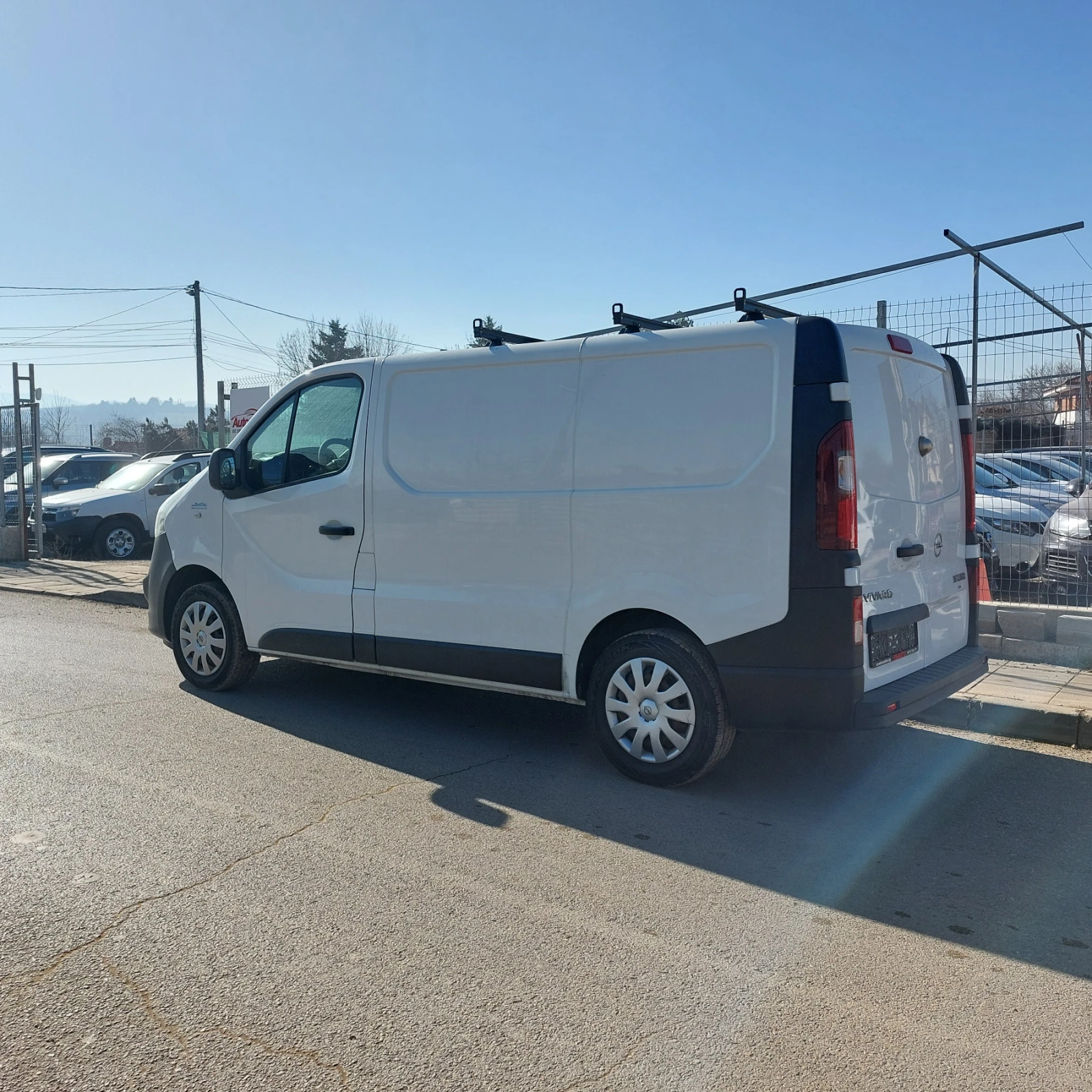 Opel Vivaro 1.6 BI TURBO 120KS  EURO 5B - изображение 5