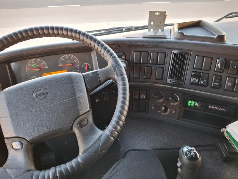 Volvo Fm12 КРАН 10, 65м, снимка 14 - Камиони - 52745671