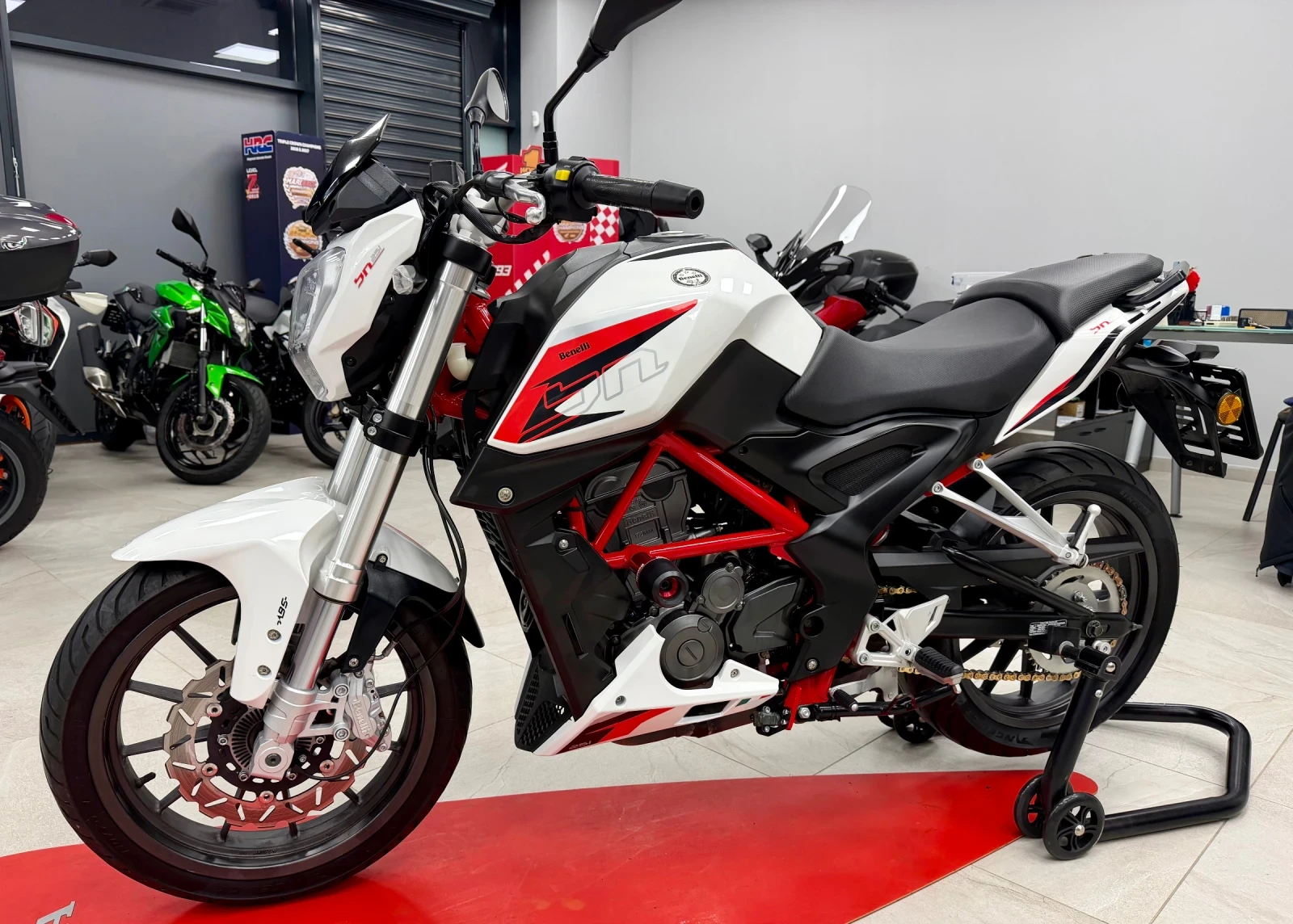 Benelli 250 BN 251 2018, снимка 9 - Мотоциклети и мототехника - 54731950