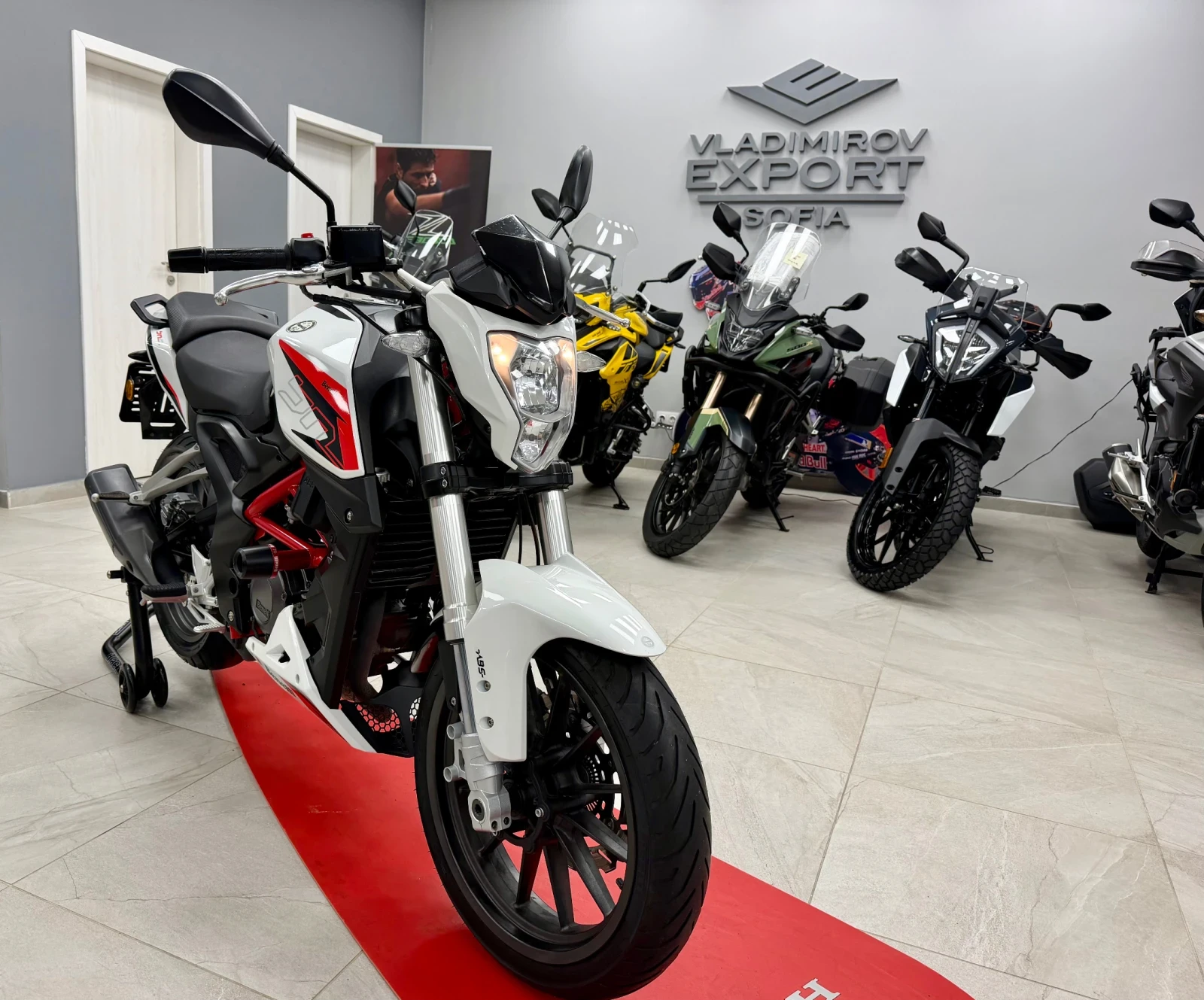 Benelli 250 BN 251 2018, снимка 10 - Мотоциклети и мототехника - 54731950