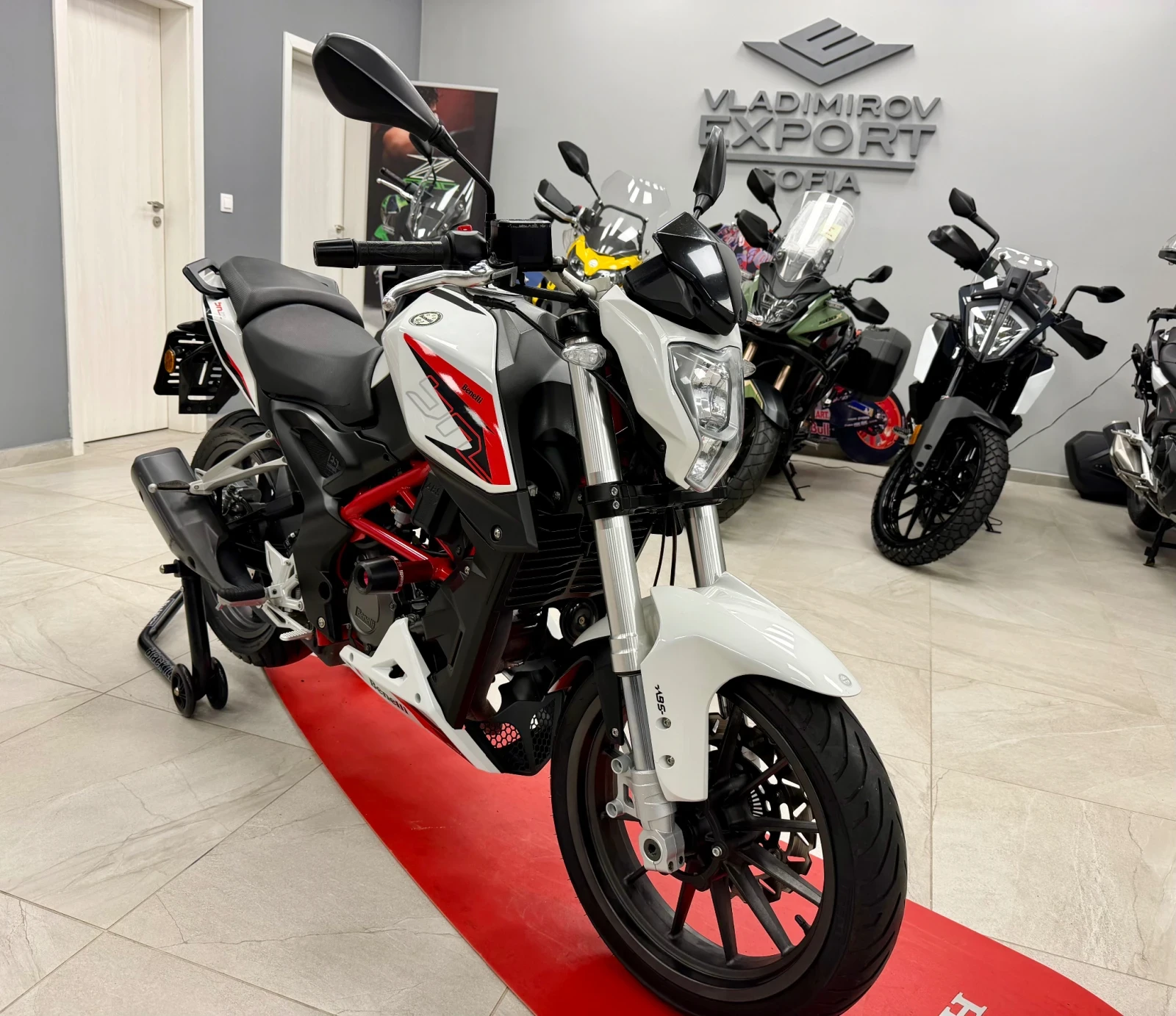 Benelli 250 BN 251 2018
