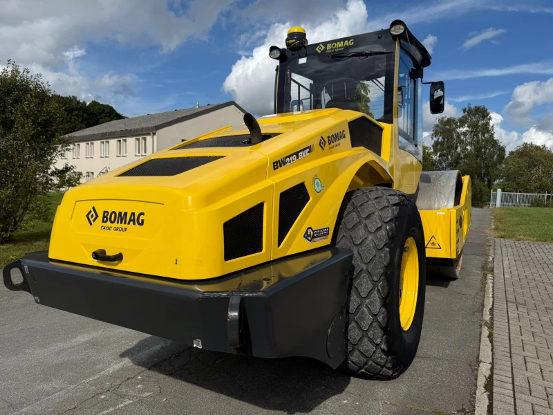 Валяк BOMAG BW 219 BVC-5 НАВИГАЦИЯ ЛИЗИНГ, снимка 11 - Индустриална техника - 52376479