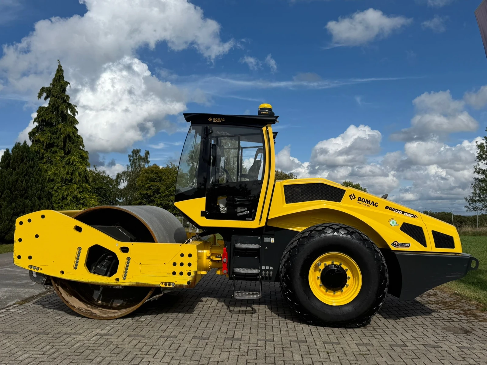 Валяк BOMAG BW 219 BVC-5 НАВИГАЦИЯ ЛИЗИНГ - изображение 2