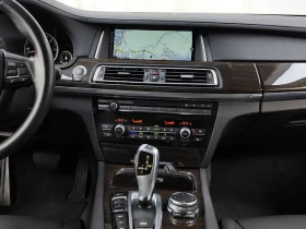 BMW 740 D xDrive, снимка 14