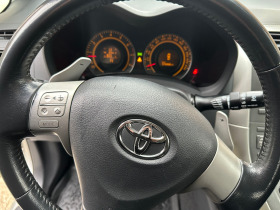 Toyota Auris, снимка 13 - Автомобили и джипове - 45200237