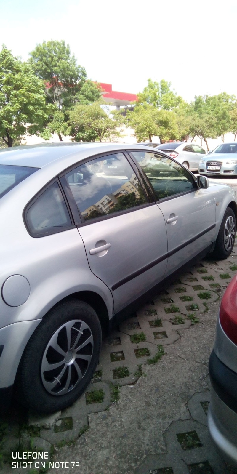 VW Passat 1.9 tdi, снимка 2 - Автомобили и джипове - 46330710