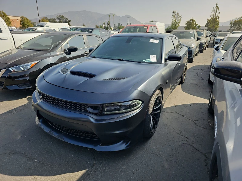 Dodge Charger SRT Hellcat, снимка 1 - Автомобили и джипове - 47989394