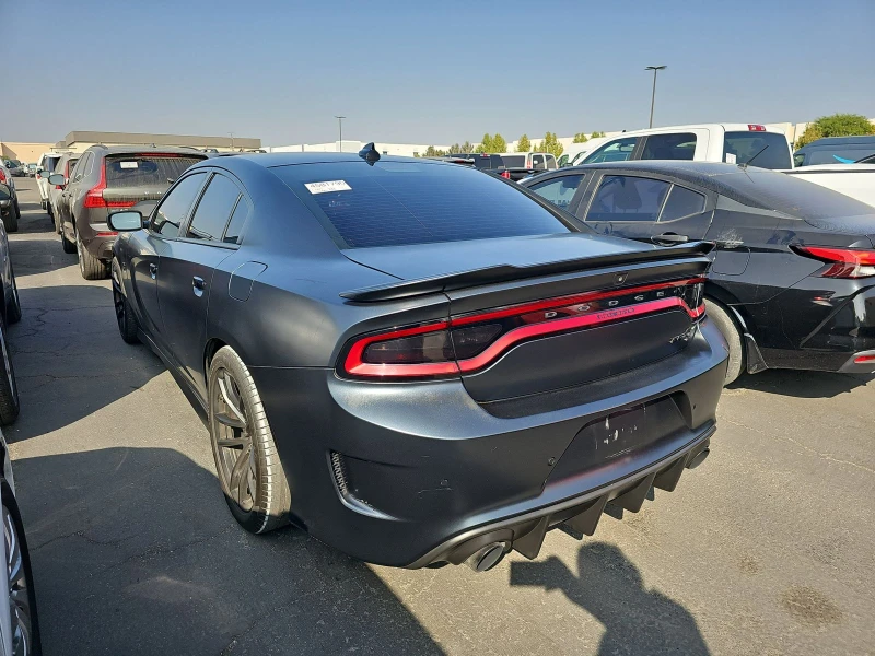 Dodge Charger SRT Hellcat, снимка 2 - Автомобили и джипове - 47989394