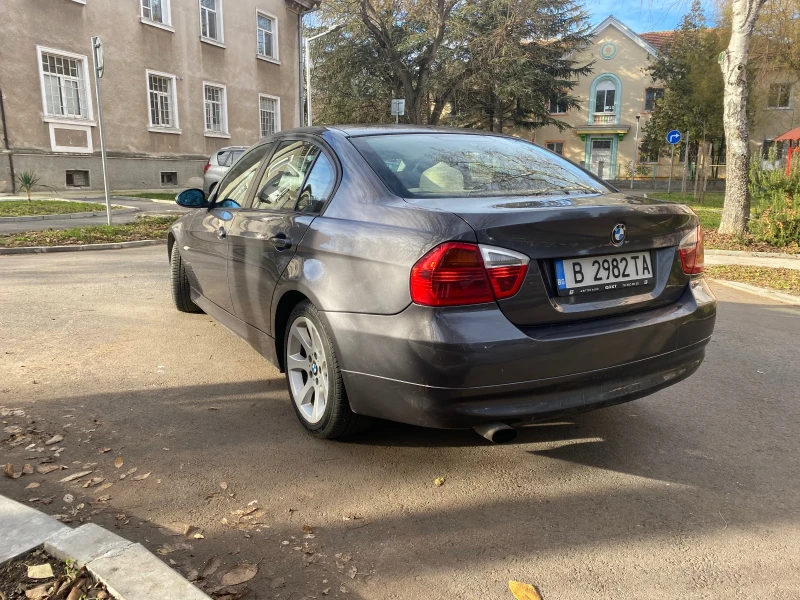 BMW 320 M47, снимка 11 - Автомобили и джипове - 48518295