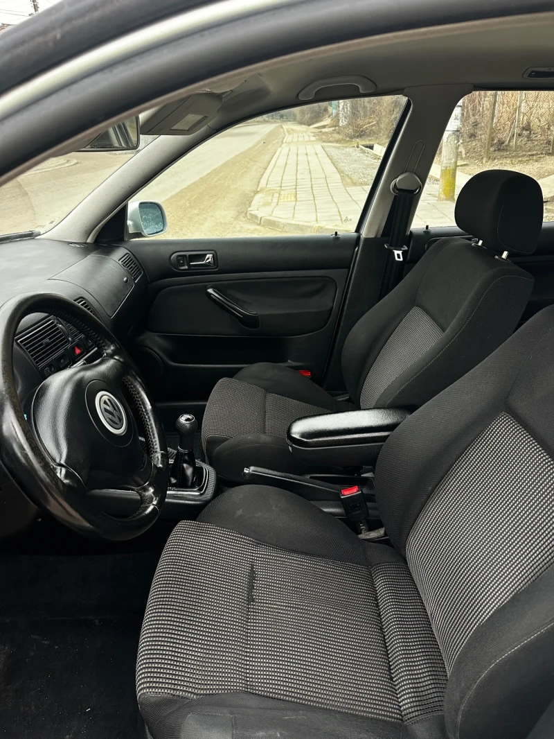 VW Golf 4 tdi 4x4, снимка 8 - Автомобили и джипове - 48816537