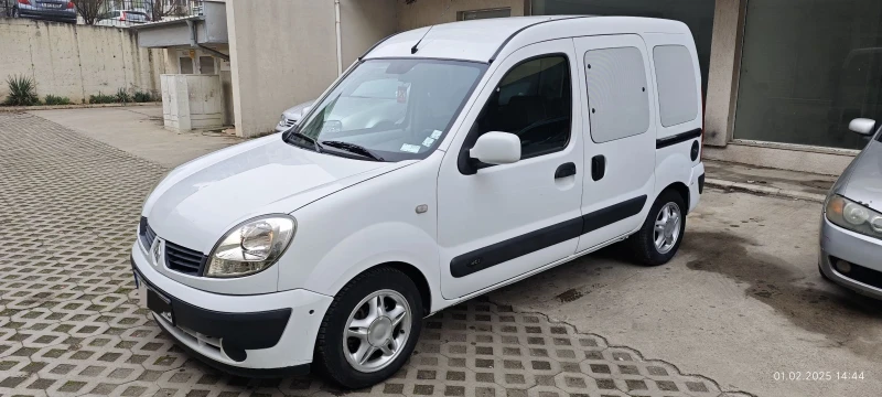 Renault Kangoo 1.5 dci, снимка 1 - Автомобили и джипове - 49317854