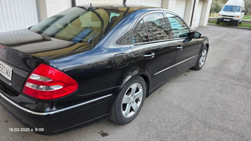 Mercedes-Benz E 320  3.0 V6 7G-TRONIC, снимка 5 - Автомобили и джипове - 49512815