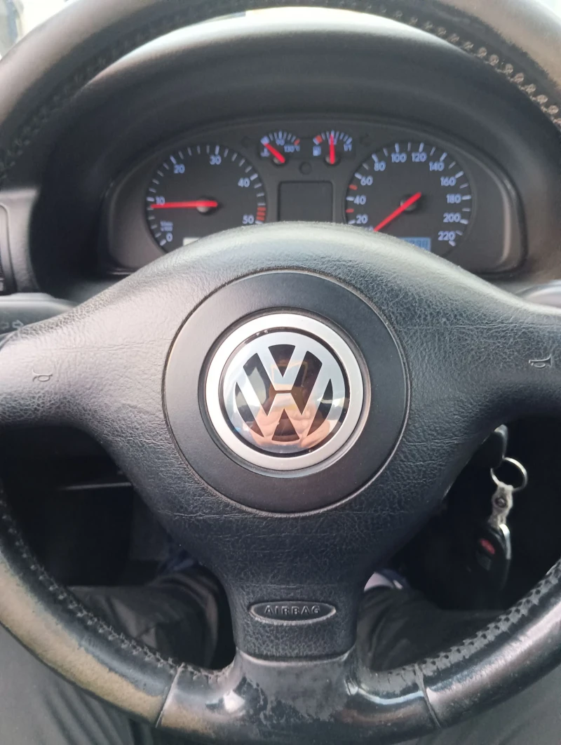 VW Passat 1.9TDI 110hp, снимка 13 - Автомобили и джипове - 49518491