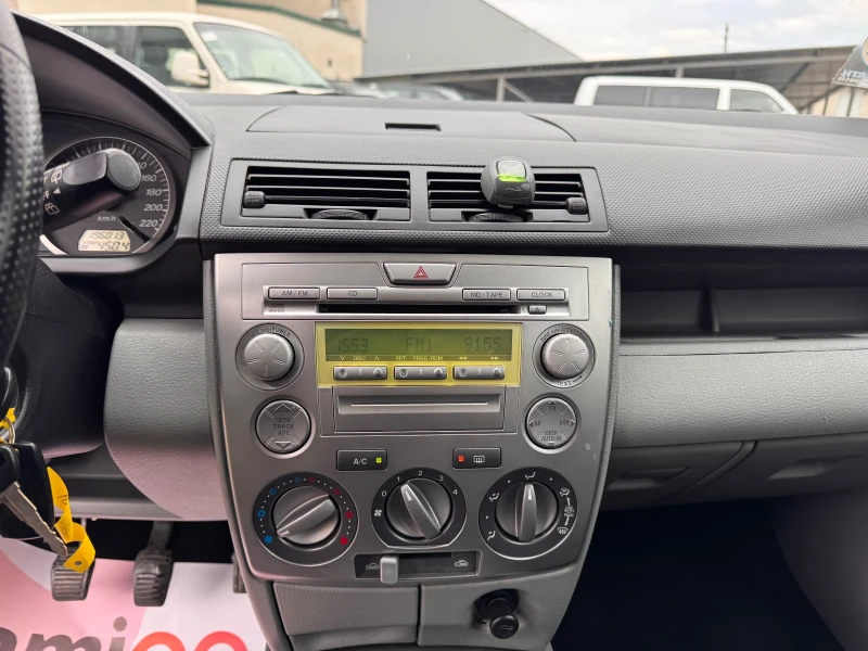 Mazda 2 1.4D, снимка 8 - Автомобили и джипове - 49531554