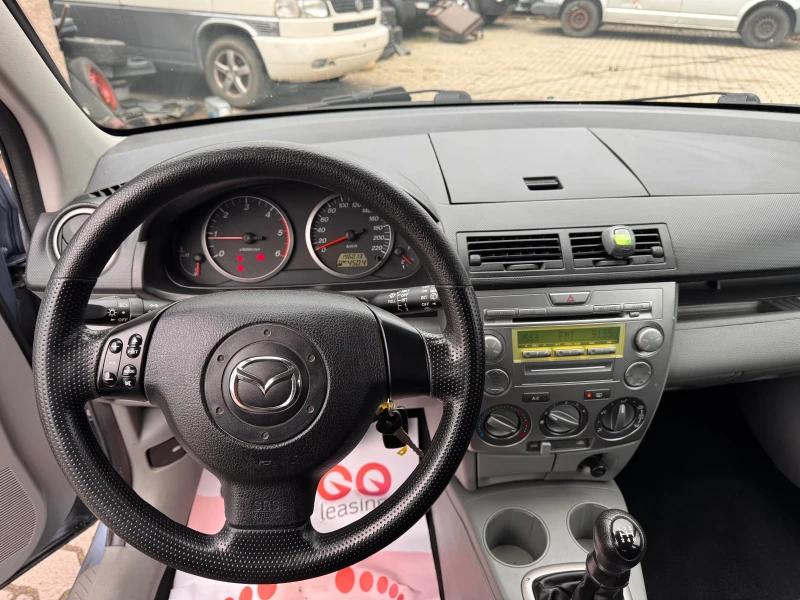 Mazda 2 1.4D, снимка 6 - Автомобили и джипове - 49531554