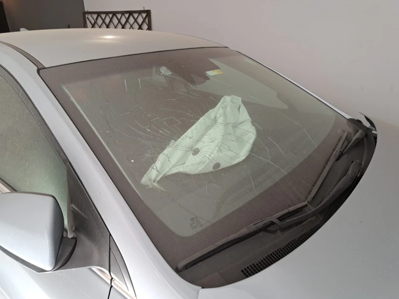 Hyundai Ioniq 1.6, снимка 2 - Автомобили и джипове - 52353179