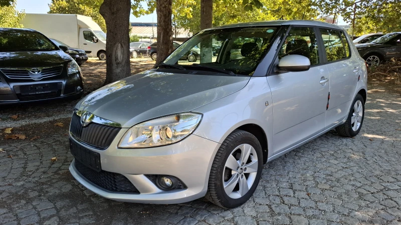 Skoda Fabia 1.6TDI/90КСEvro/5B, снимка 2 - Автомобили и джипове - 51532381