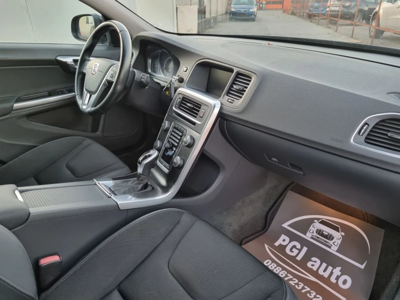 Volvo V60 2.0D3 5цил./136к.с/Евро5b/Автомат/Нави/Facelift/, снимка 15 - Автомобили и джипове - 51762936