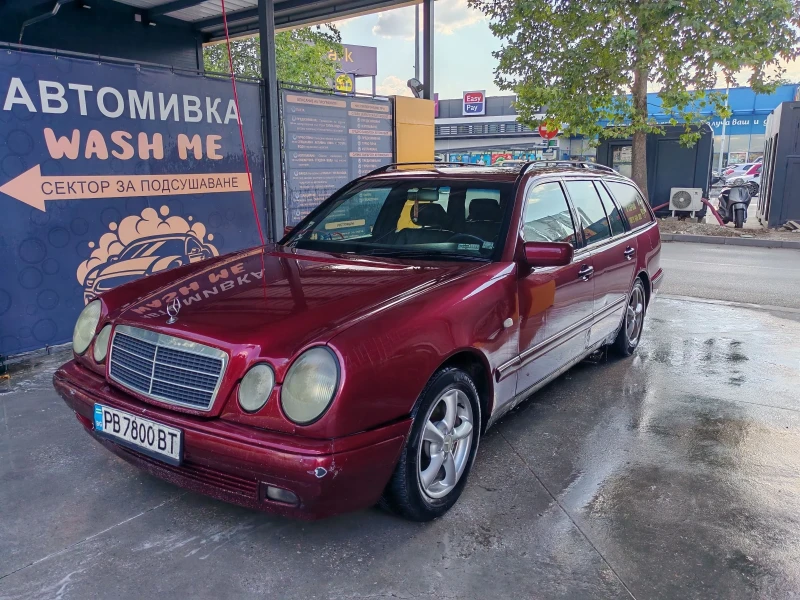 Mercedes-Benz E 250, снимка 5 - Автомобили и джипове - 52456373