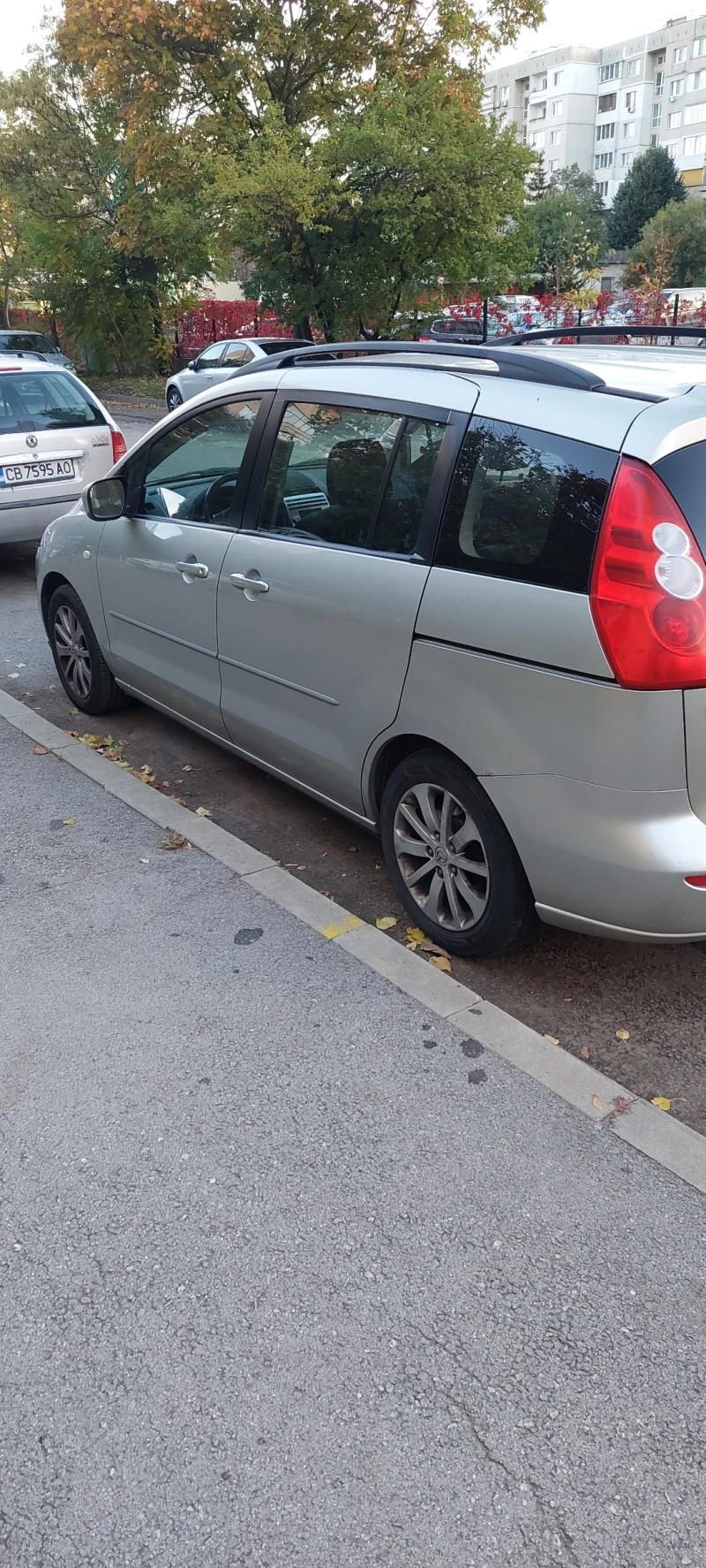 Mazda 5, снимка 5 - Автомобили и джипове - 52179683