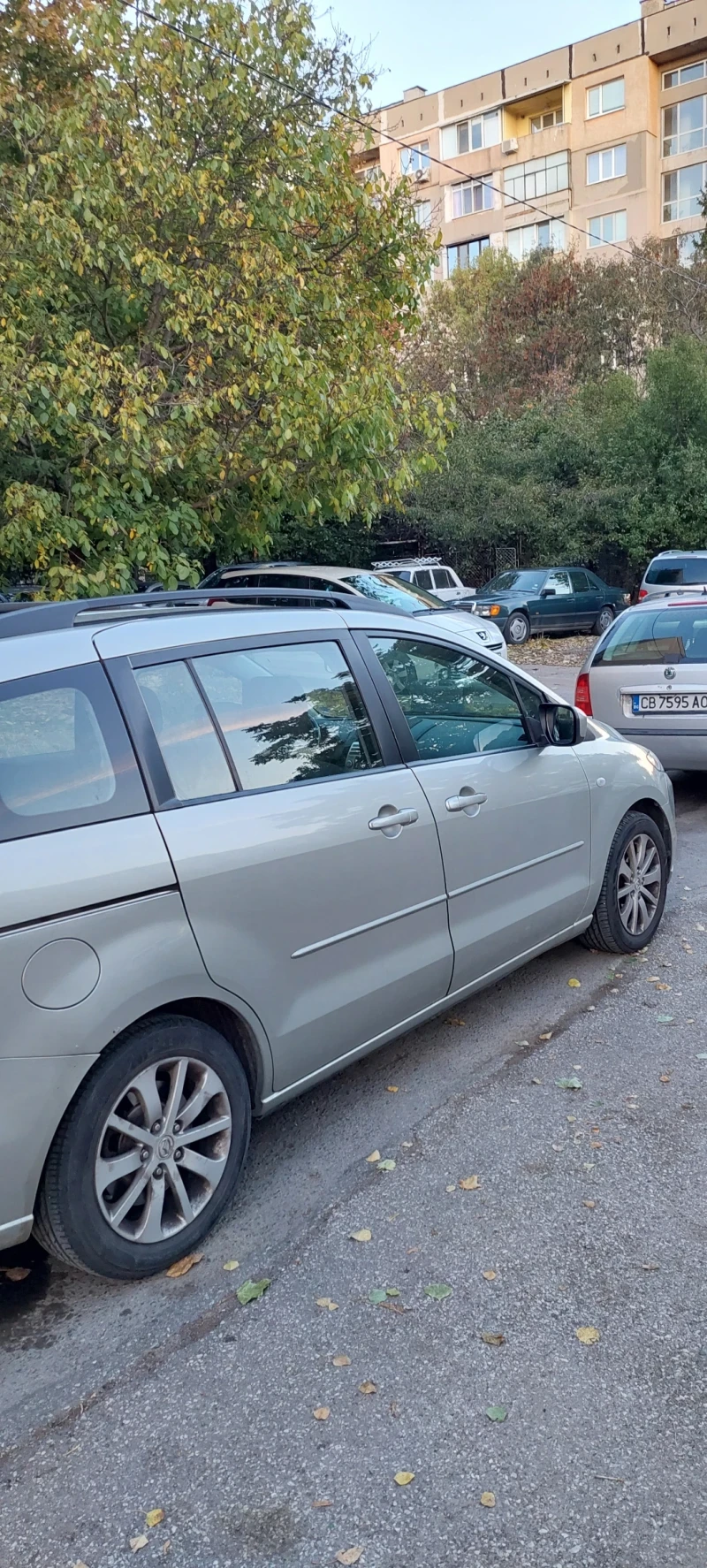 Mazda 5, снимка 4 - Автомобили и джипове - 52179683