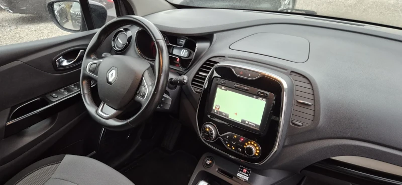 Renault Captur 1.2-118кс.NAVY, снимка 14 - Автомобили и джипове - 52656169