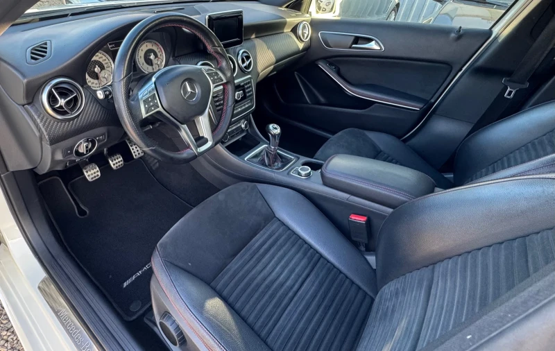 Mercedes-Benz A 180 AMG-Пакет!Евро-6 Вс.Екстри!, снимка 8 - Автомобили и джипове - 52775093
