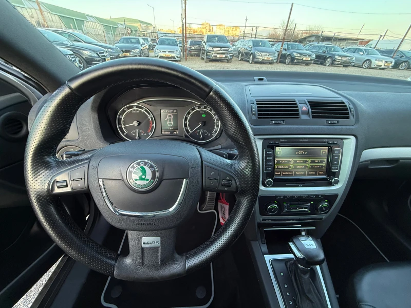 Skoda Octavia 2.0tdi VRS* DSG* NAVI* ПОДГРЕВ* КОЖА* КСЕНОН* SWIS, снимка 17 - Автомобили и джипове - 52811245