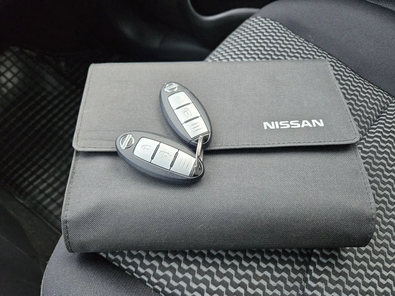 Nissan Pulsar 1.2 АВТОМАТИК, снимка 10 - Автомобили и джипове - 53261281