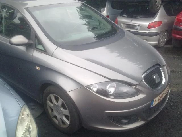 Seat Altea 1.6i / 1.9/2.0TDi, снимка 2 - Автомобили и джипове - 21434322